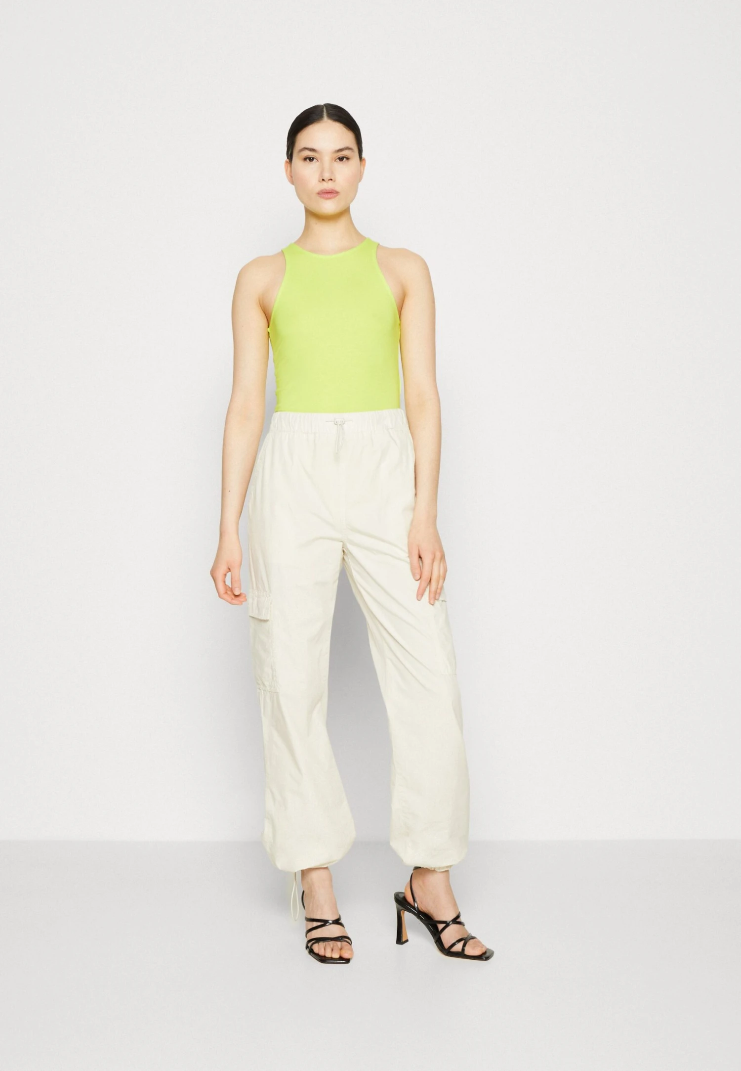 Even&Odd Pantalones Cargo - Off-White 5 Even&Odd Pantalones Cargo - Off-White - Image 3