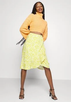 Even&Odd Falda Acampanada - Light Green/White 11 Even&Odd Falda Acampanada - Light Green/White -Even&Odd d358053c95f44d3a941f5fcb0a525b1c