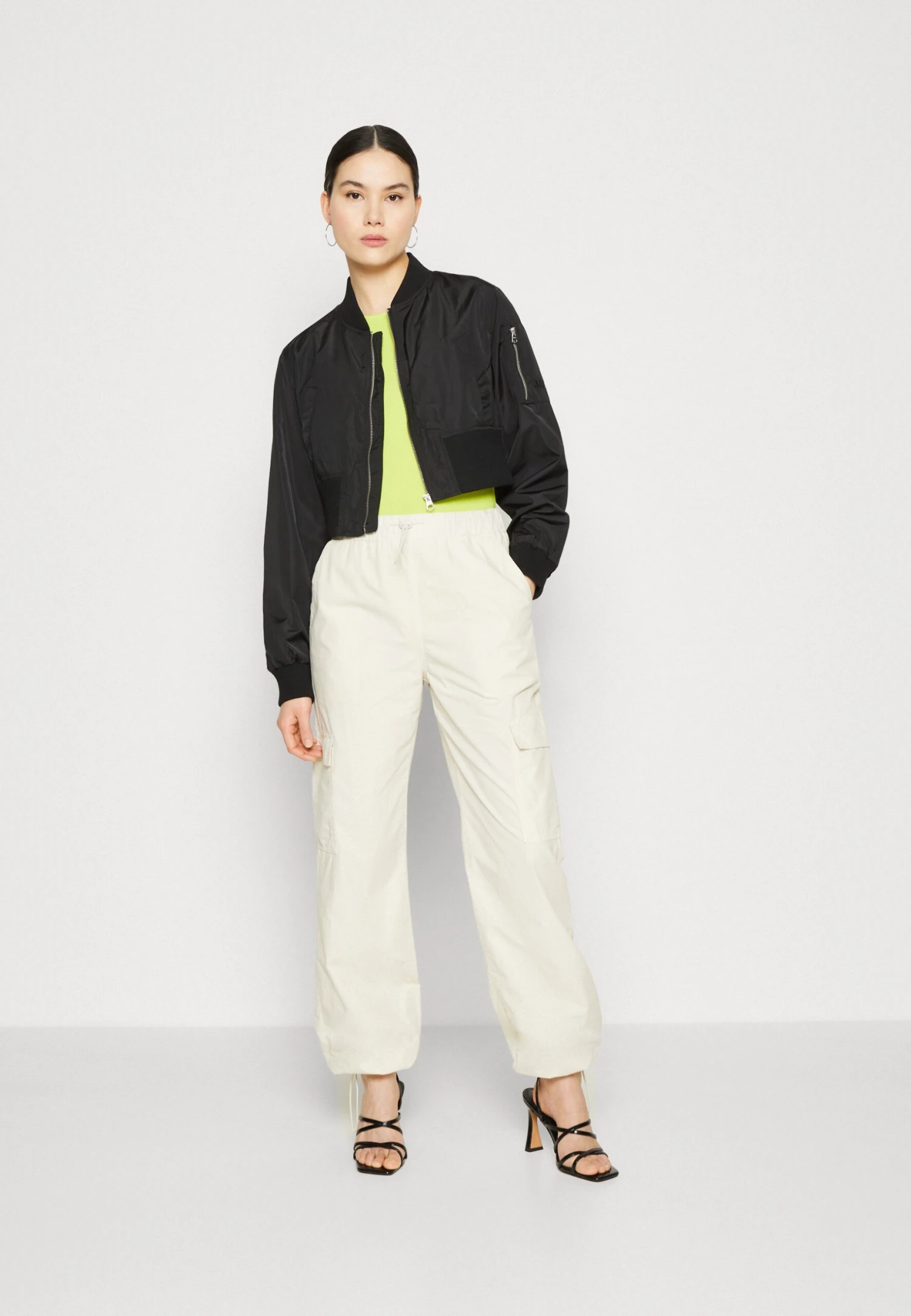 Even&Odd Pantalones Cargo - Off-White 4 Even&Odd Pantalones Cargo - Off-White - Image 2