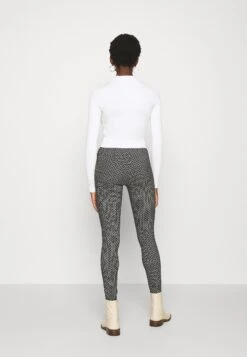 Even&Odd 2 Pack - Jersey De Punto - Black/White -Even&Odd e4ccb4a491b944f8a502c12963fd630b